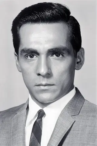 Peliculas de Perry Lopez