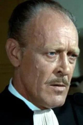 Peliculas de Robert Le Béal