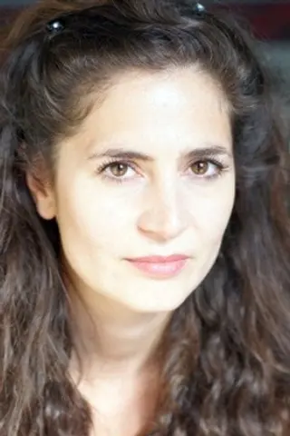Peliculas de Lara Suyeux
