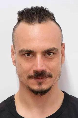 Peliculas de Ulaş Akşit