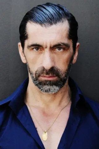 Peliculas de Erdal Yildiz