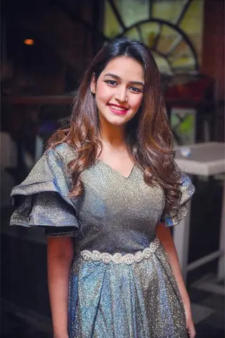 Sunakshi Grover - Córka • Potomstwo