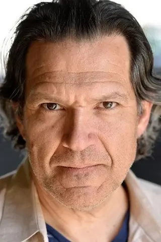 Peliculas de Paul Perri