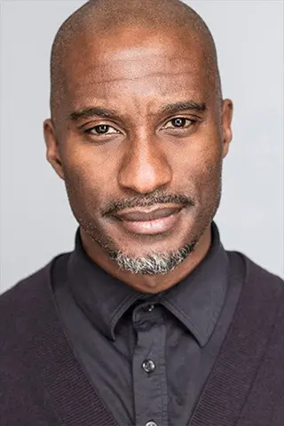 Peliculas de Clint Dyer