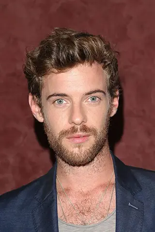 Peliculas de Harry Treadaway