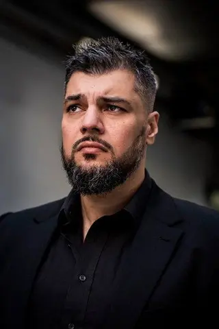 Peliculas de Imad Mardnli