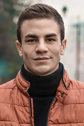 Peliculas de Dino Bajrović