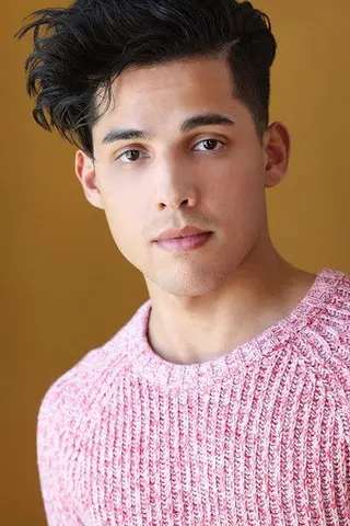 Peliculas de Derek Rivera