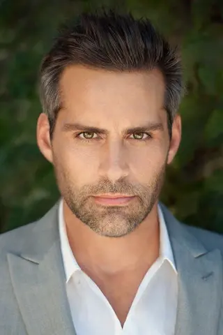 Peliculas de Riley Schmidt