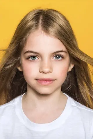 Peliculas de Rhys Olivia Cote