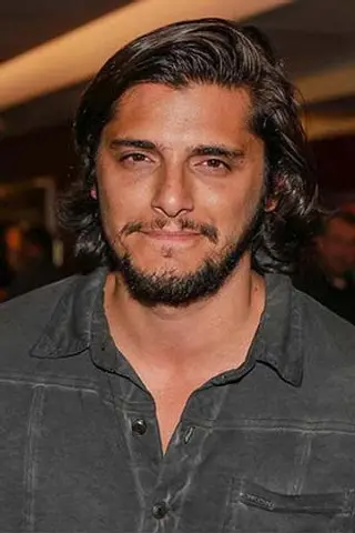 Peliculas de Bruno Gissoni