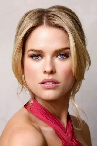Peliculas de Alice Eve