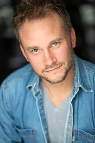 Peliculas de Adam Thomas