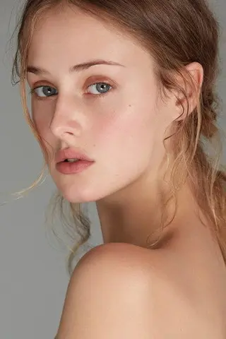 Peliculas de Anna van Patten