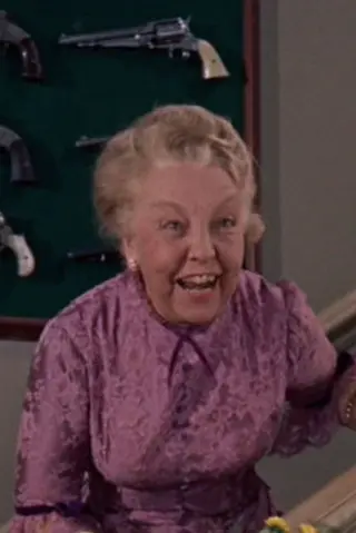 Peliculas de Mary Young
