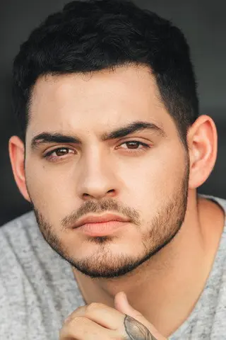 Peliculas de Josh Lopez
