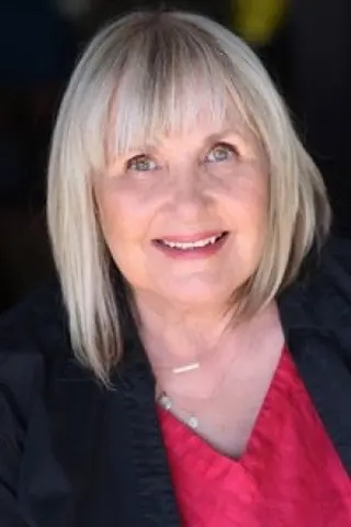 Peliculas de Julie Ariola