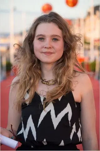 Peliculas de Liv Henneguier