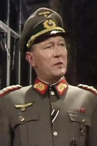 Peliculas de Hilary Minster