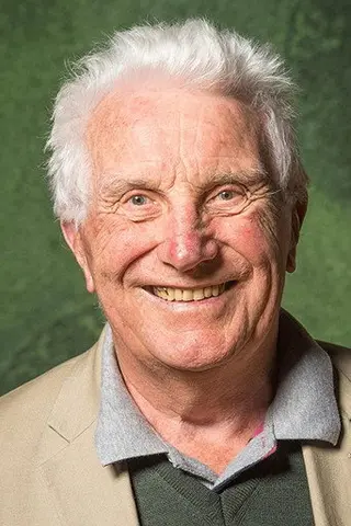 Peliculas de Ray Henwood
