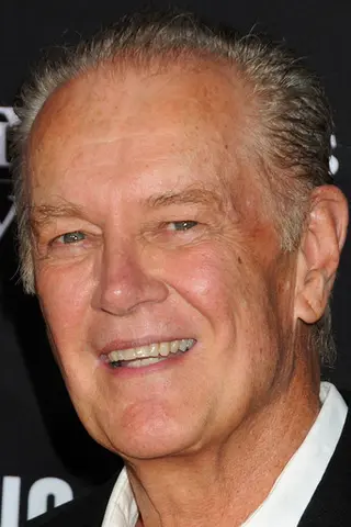 Peliculas de Bruce Gray