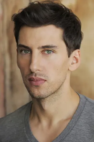 Peliculas de Aaron Schroeder