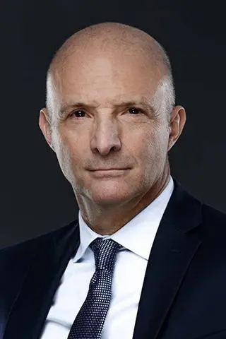 Peliculas de Frank Cassini