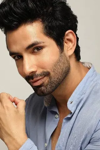 Peliculas de Sahil Shroff