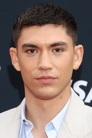 Peliculas de Archie Renaux