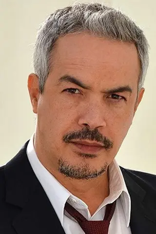 Peliculas de Julian Scott Urena