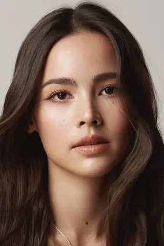 Peliculas de Urassaya Sperbund