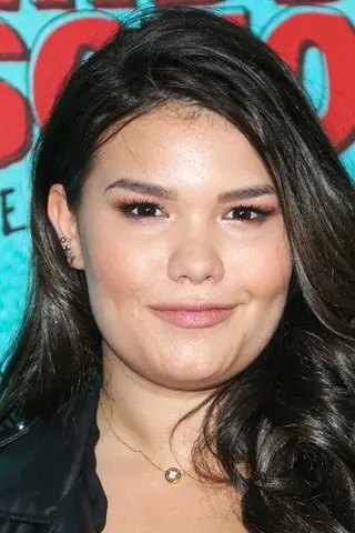 Peliculas de Madison De La Garza