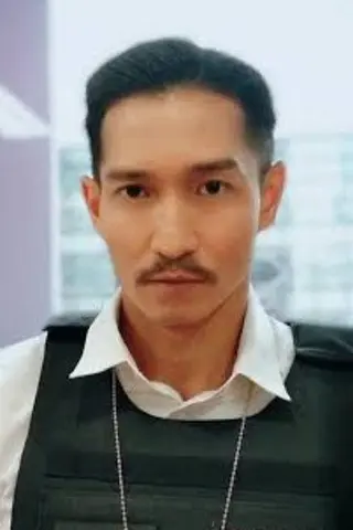 Peliculas de Emil Kusumo