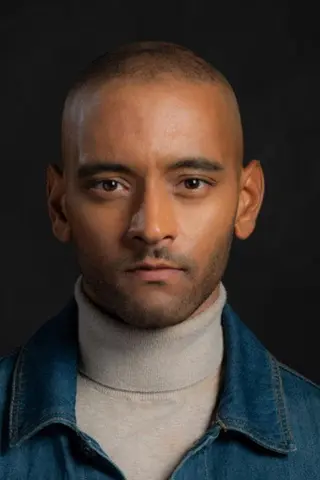 Peliculas de Alyx Nazir