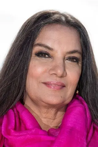 Shabana Azmi - Altura • Físico