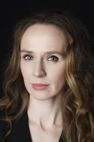 Peliculas de Joanne Brennan