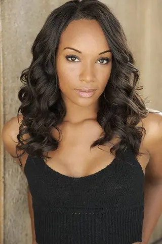 Peliculas de Ashani Roberts