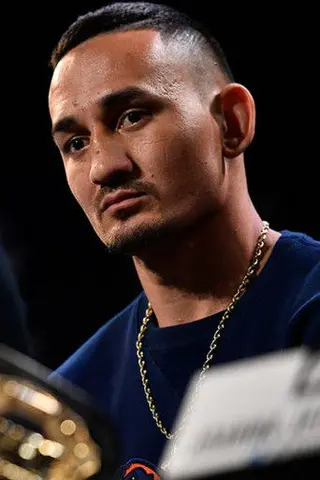 Peliculas de Max Holloway