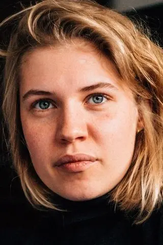 Peliculas de Tessa Hoder