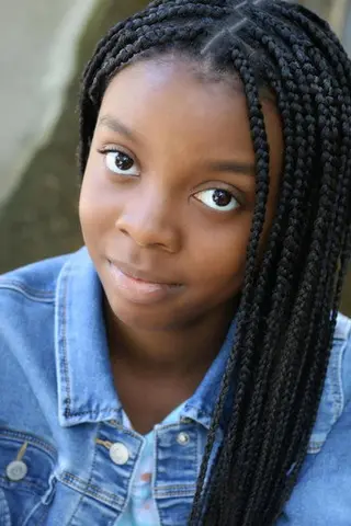 Peliculas de Makenzie Lee-Foster