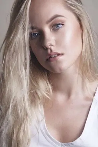 Peliculas de Ashley de Lange