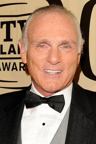 Peliculas de Joe Regalbuto