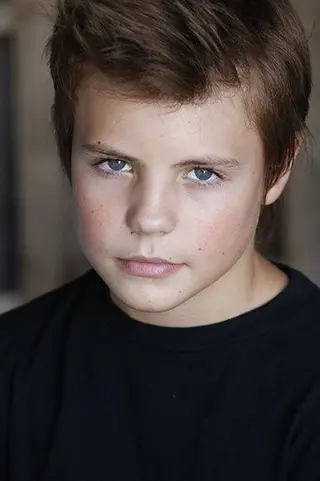 Peliculas de Connor Falk