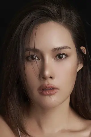 Peliculas de Yayaying Rhatha Phongam