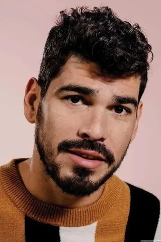 Peliculas de Raúl Castillo