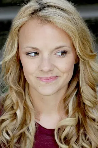Peliculas de Laura Aikman