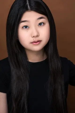 Kylie Kuioka - Córka • Potomstwo
