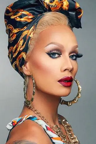 Peliculas de Sutan Amrull