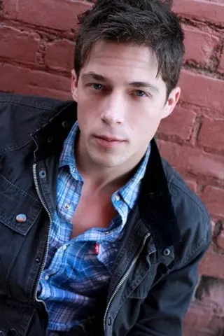 Peliculas de Shawn Roe