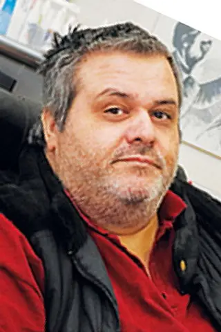 Peliculas de Kostas Makedos